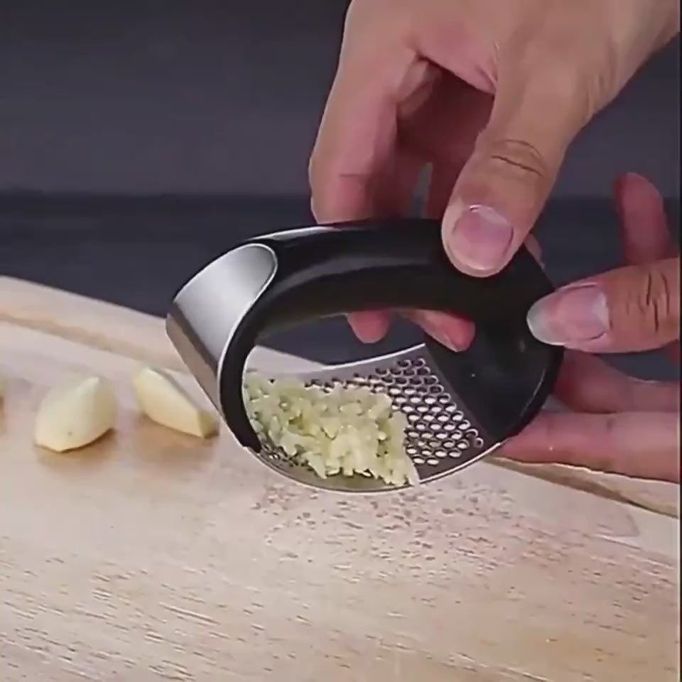 Stainless Steel Garlic Masher Garlic Press Household Manual Curve Fruit Vegetable Tools Kitchen Gadgets